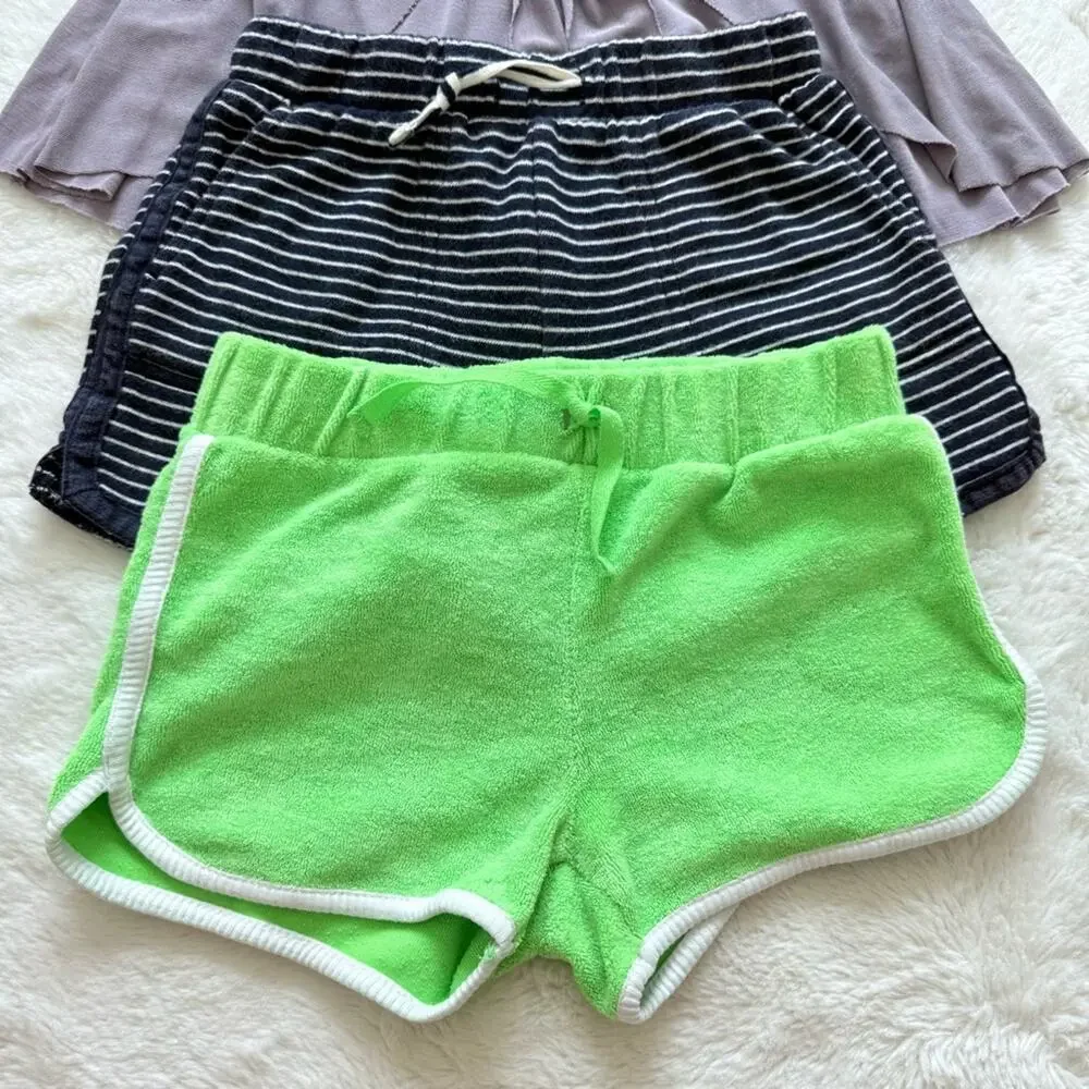 Bundle of girls shorts size 8-9 years